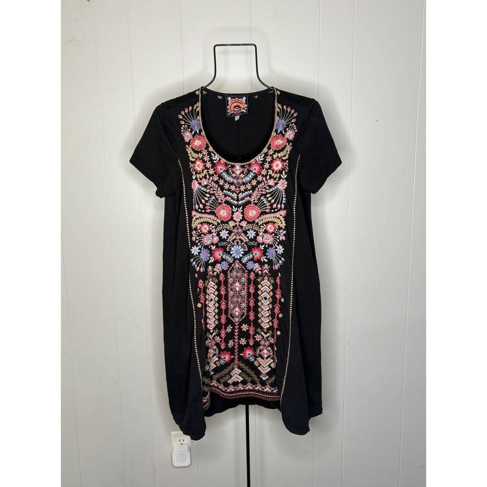 Johnny Was Sz M Floral Embroidered Black Dress Tunic Short Sleeve Jersey T Shirt